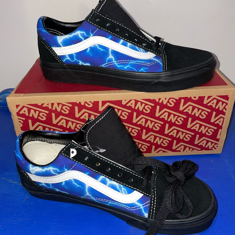 Vans  Brand New Men’s/Women’s Old Skool Lightning Sneakers